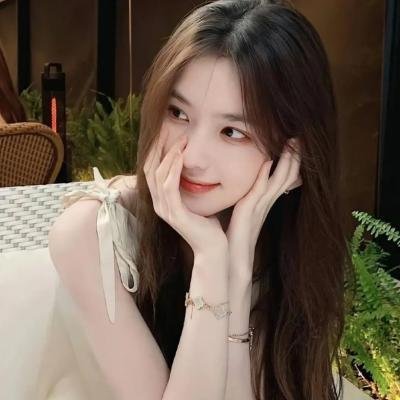 超模之女酒吧消费天价，网友群嘲，凌晨引热议